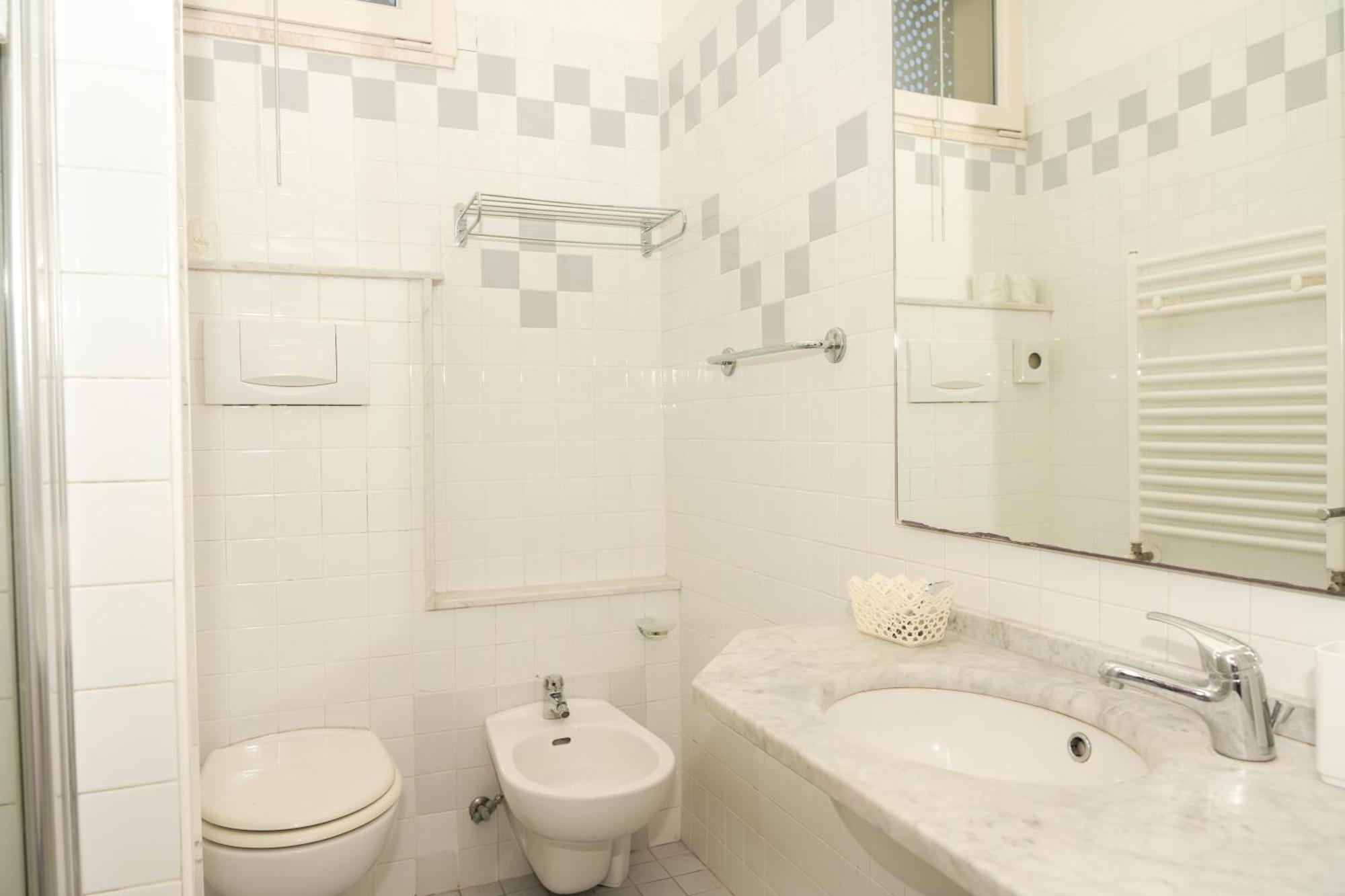 Hotel Saint Louis Rimini Bagian luar foto